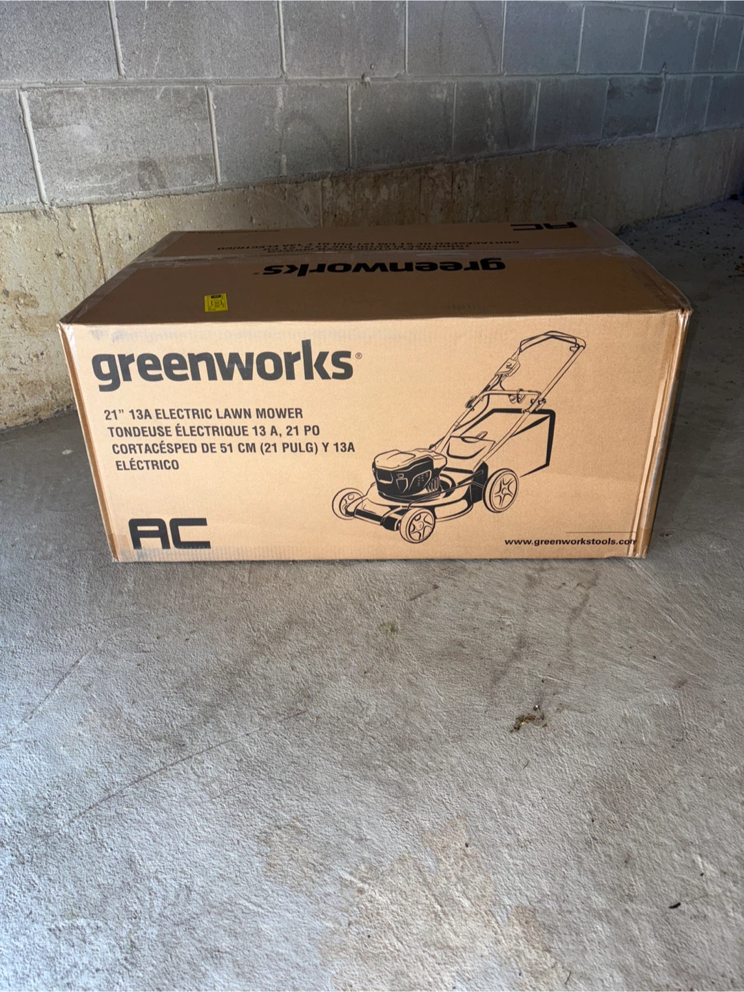 Greenworks 21" 13A Electric Lawn Mower - New in Box!