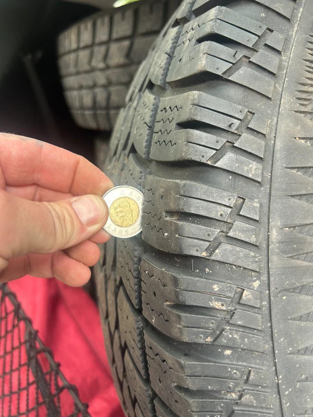 Set of 4 Winter Tires 225/75R16 image indicator(5)