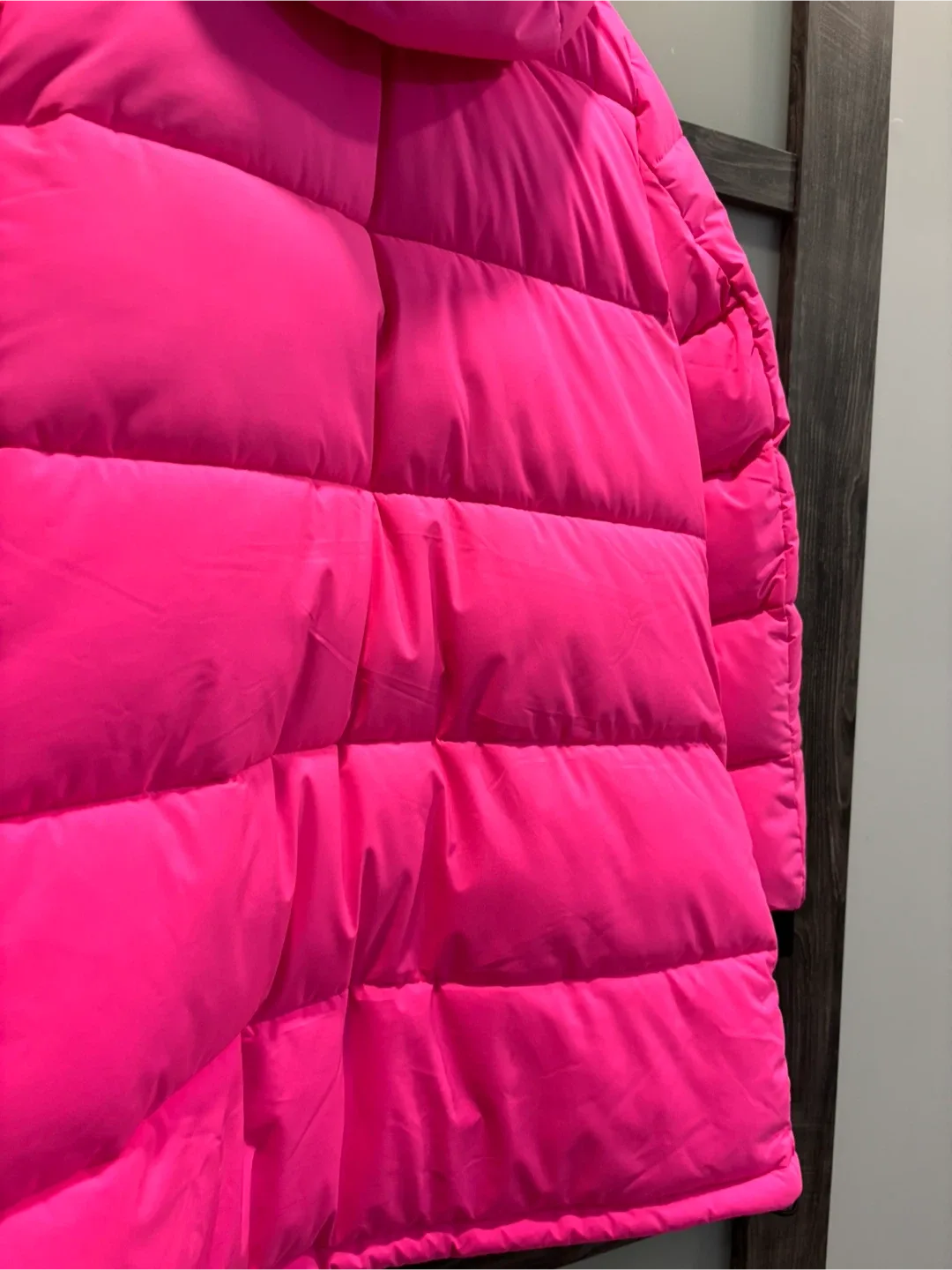 BCBG hot pink winter jacket image indicator(10)