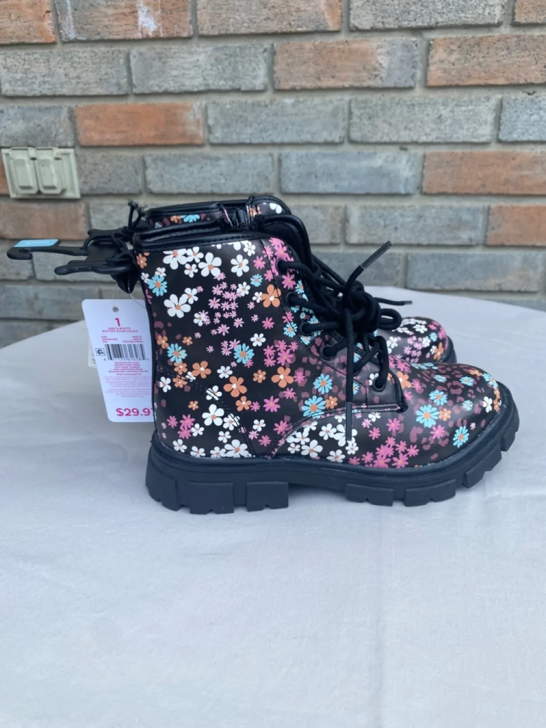 New Floral Print Girls' Boots - Size 13 and 1 kids shoes image indicator(4)