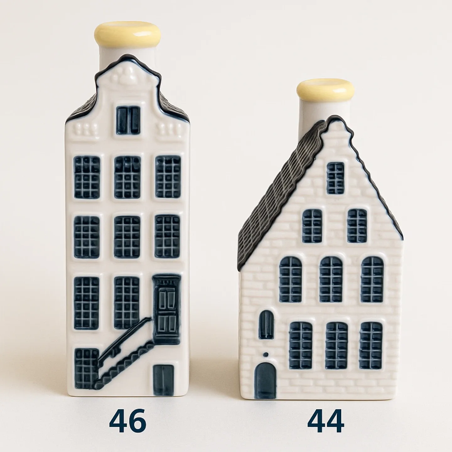 KLM Delft Blue House Miniatures #44 & #46 thumbnail