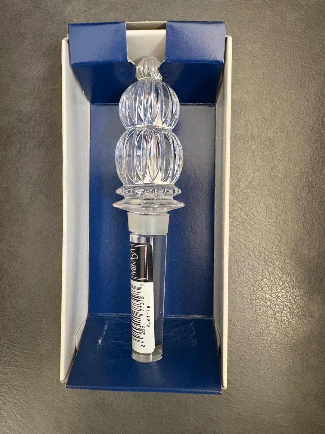 Mikasa crystal wine stopper new in box ret $115 image indicator(2)