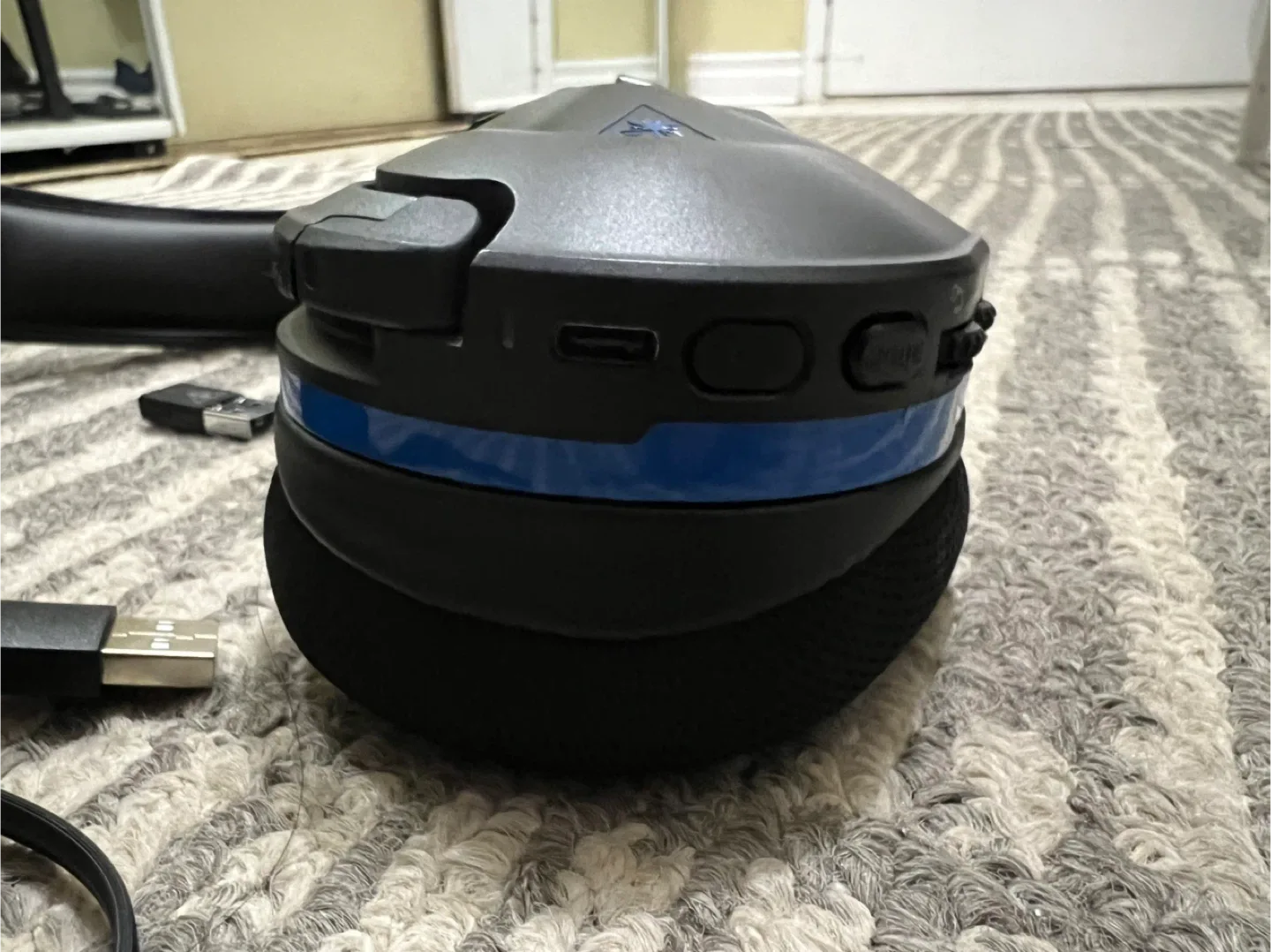 Turtle Beach Stealth 700 Gen 2 Gaming Headset thumbnail