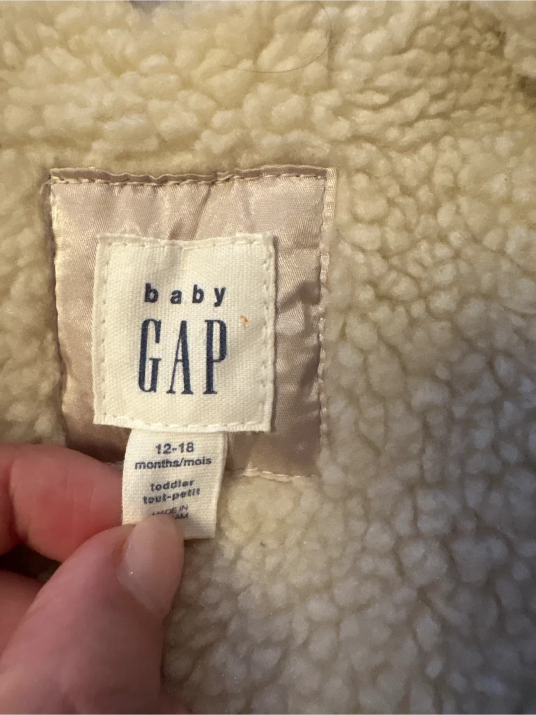 Baby GAP Quilted Jacket - 12-18 Months image indicator(2)