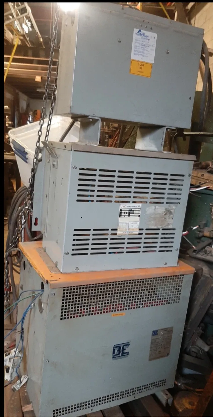 600V to 208V/277V/480 volt Transformer thumbnail