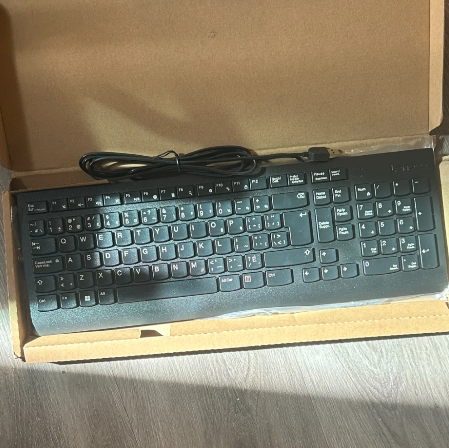 Lenovo Black Keyboard - New in box image indicator(3)