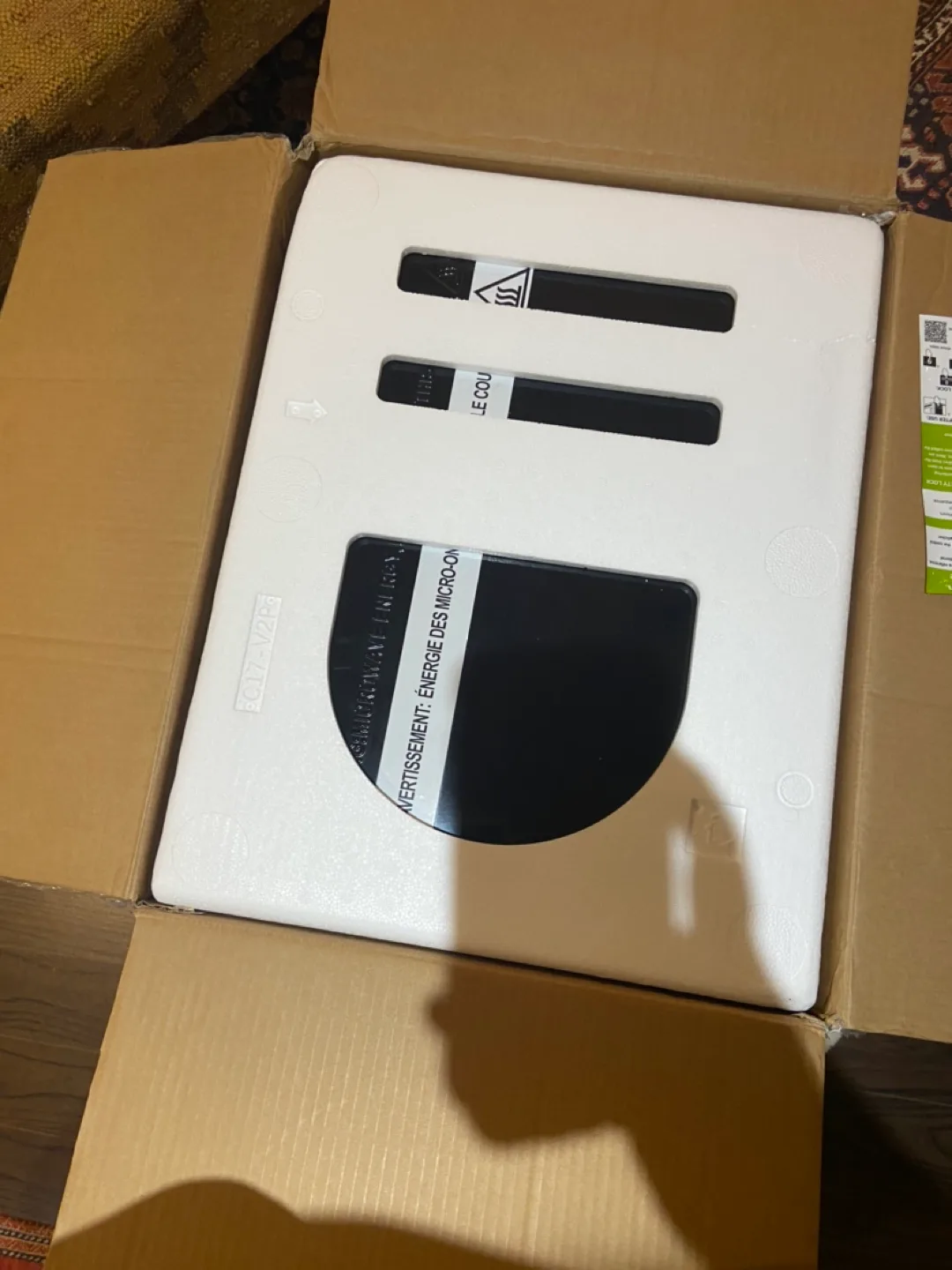 Hamilton Beach 0.7 cu ft Microwave - Black image indicator(3)