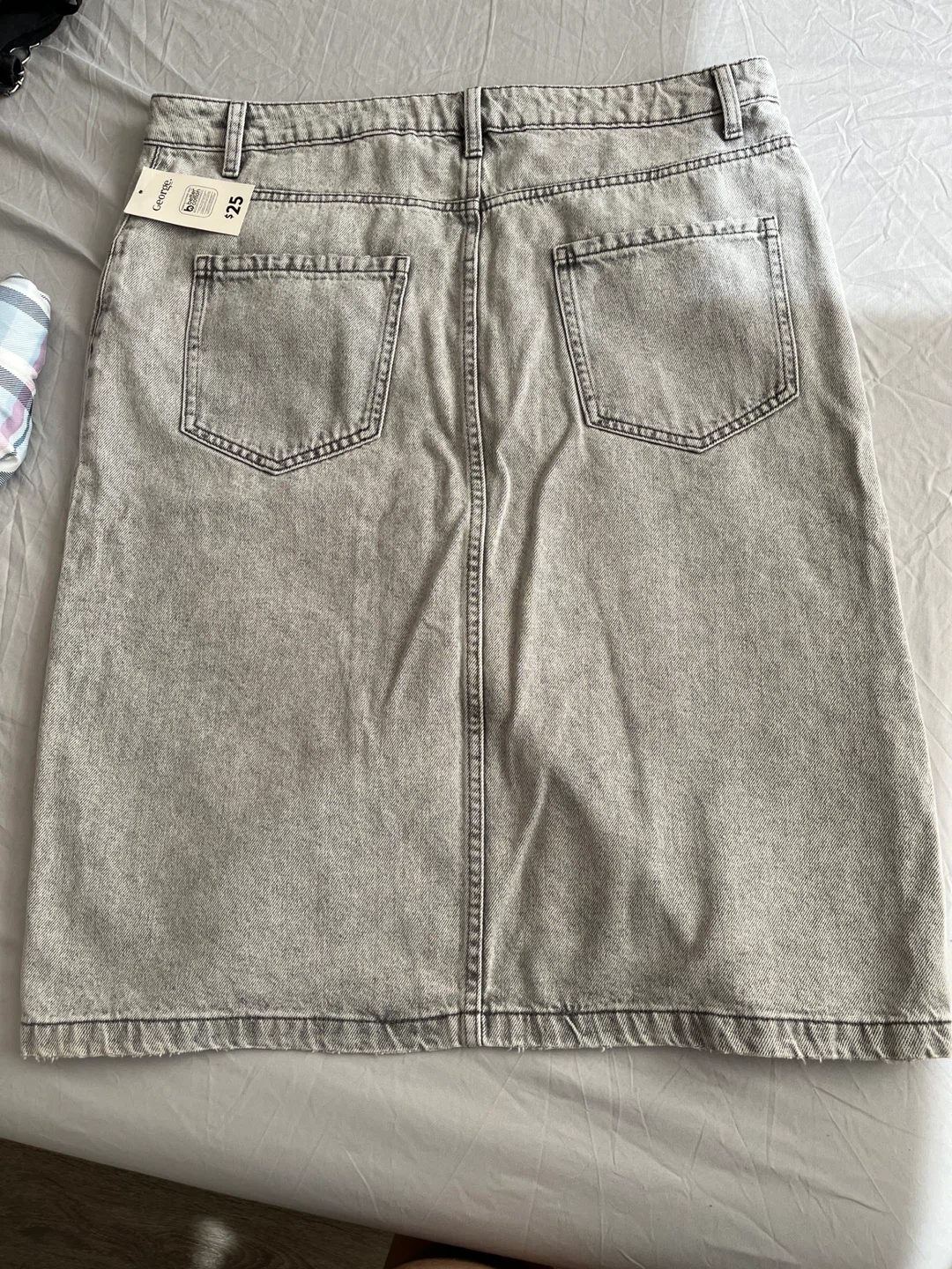 George L/G Grey Denim Skirt - New with Tags! - photo 2