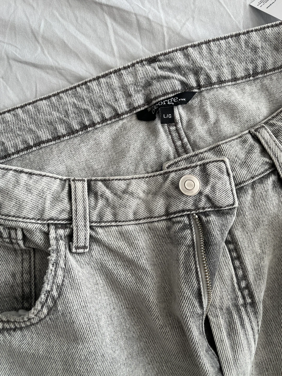 George L/G Grey Denim Skirt - New with Tags! - photo 3