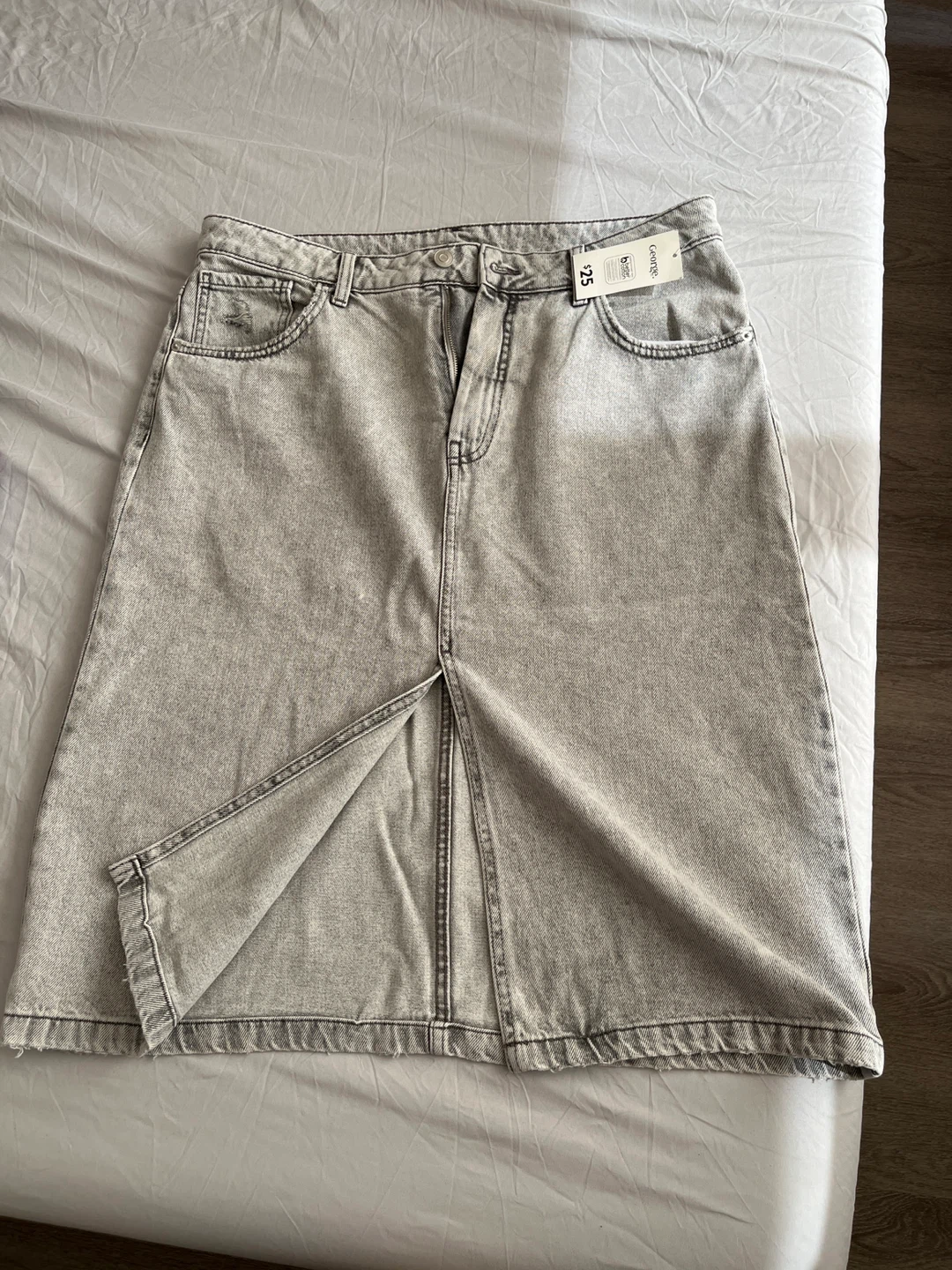 George L/G Grey Denim Skirt - New with Tags!