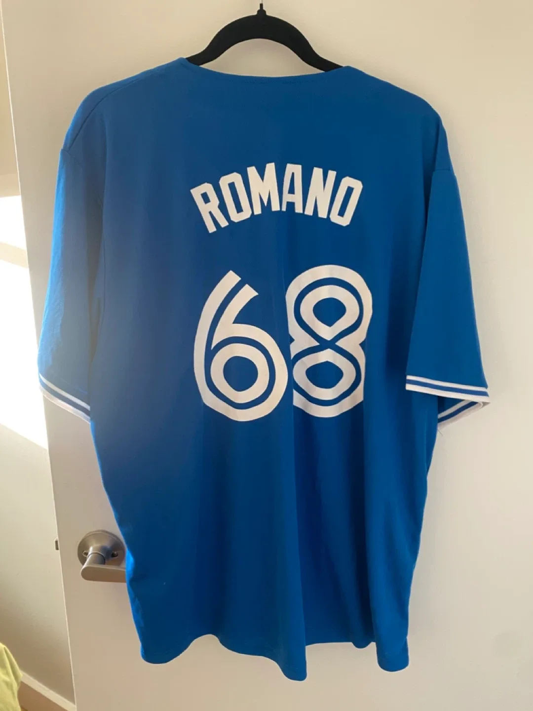 Toronto Blue Jays Romano #68 Jersey - Adult XL image indicator(2)