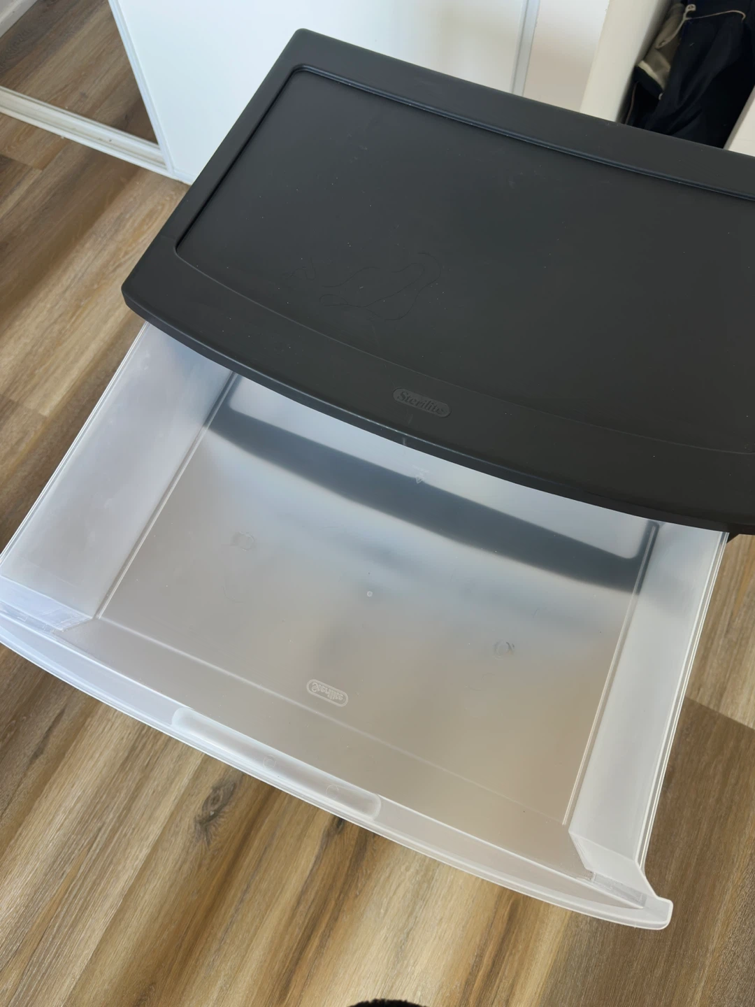 Plastic 3 Drawer cart - photo 3