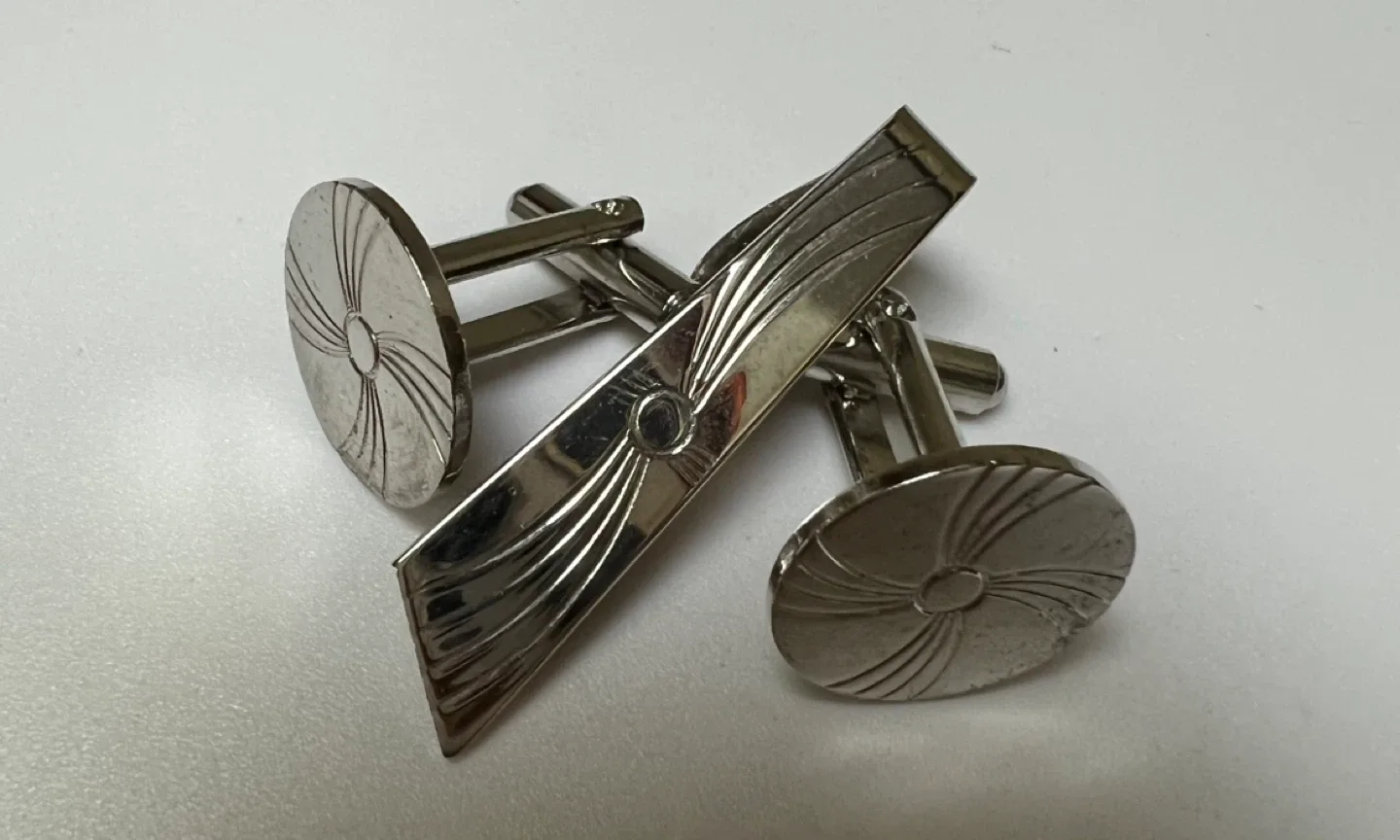 Vintage Cufflinks Set thumbnail