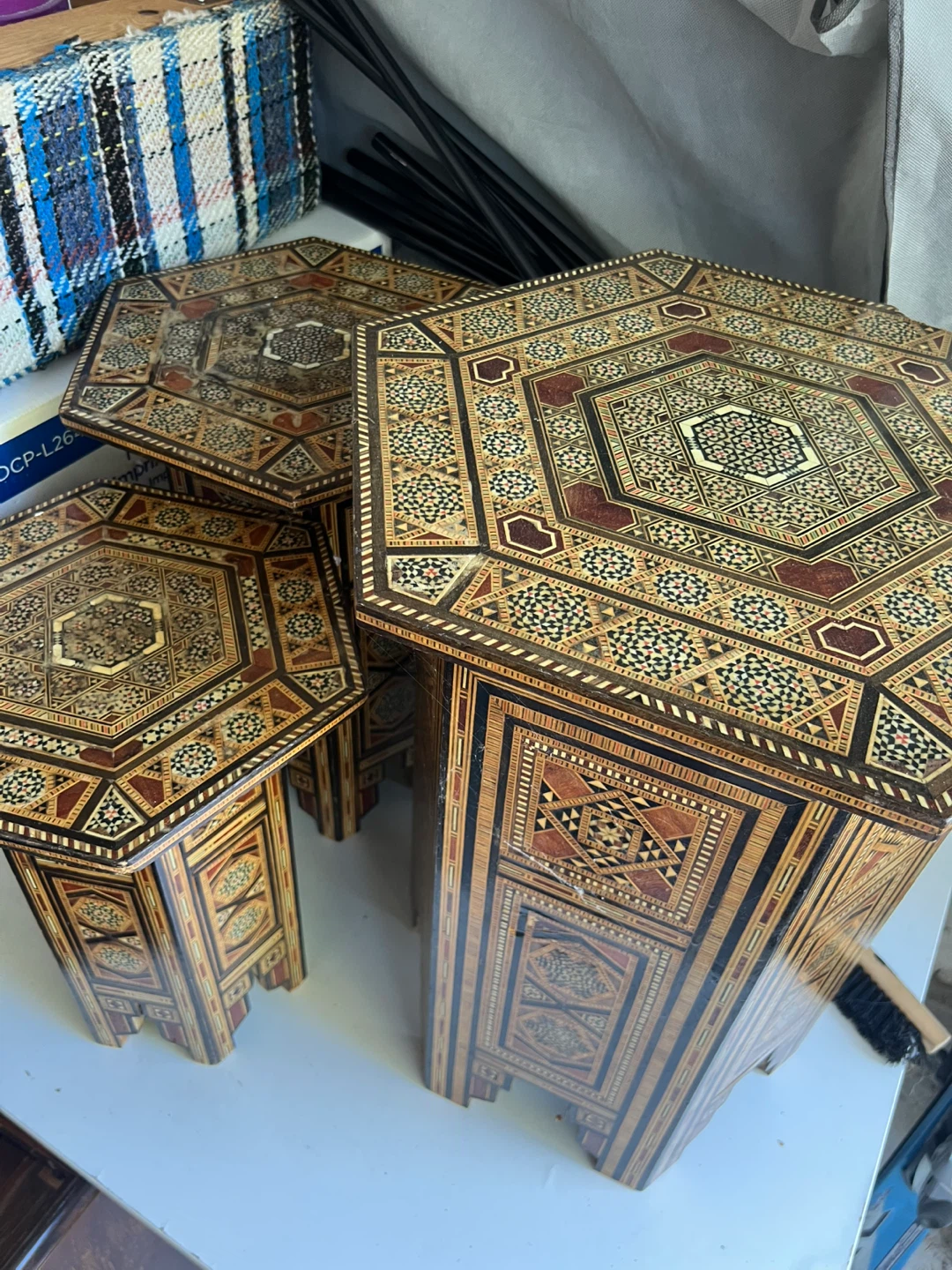 Set of 3 Vintage Inlaid Wood Side Tables - photo 3
