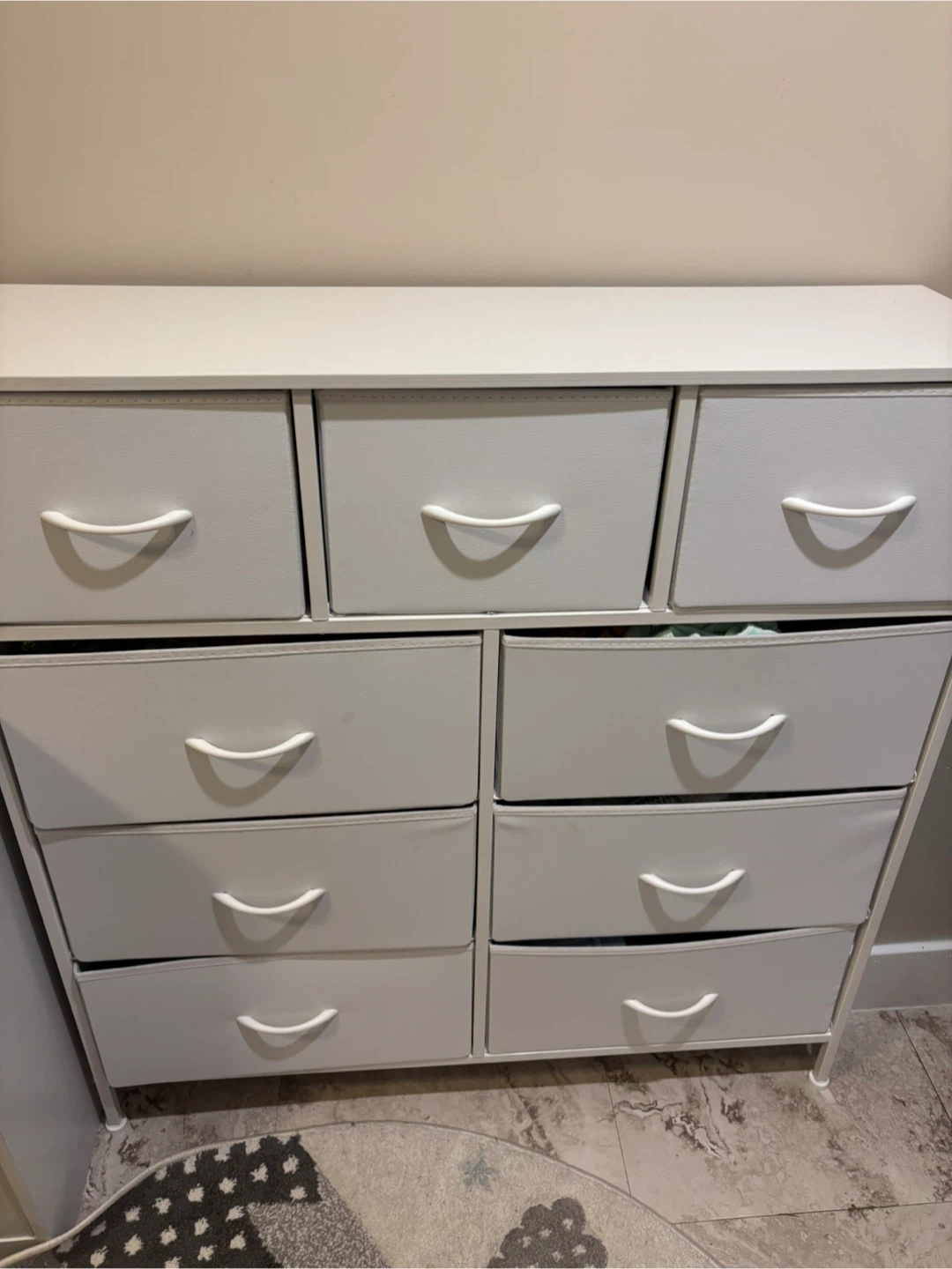 White 9-Drawer Dresser