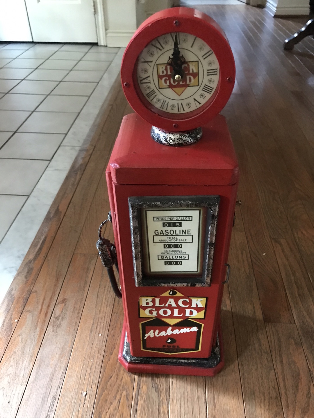 Black Gold Gas Pump Clock - Clock not working