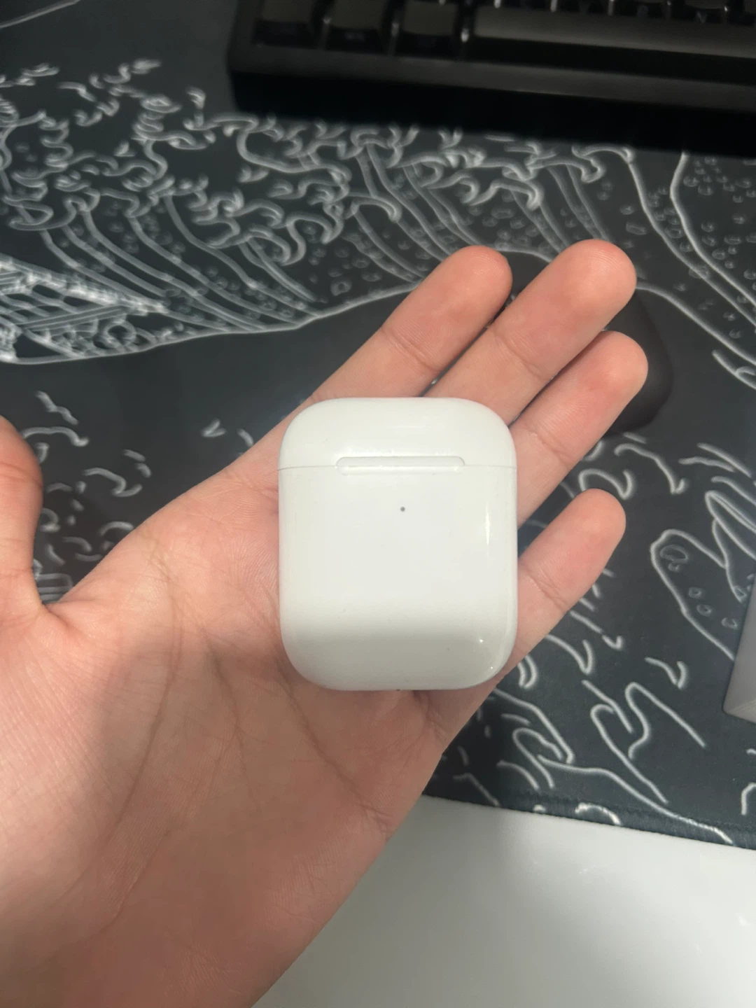 Apple AirPods with Wireless Charging Case - photo 2