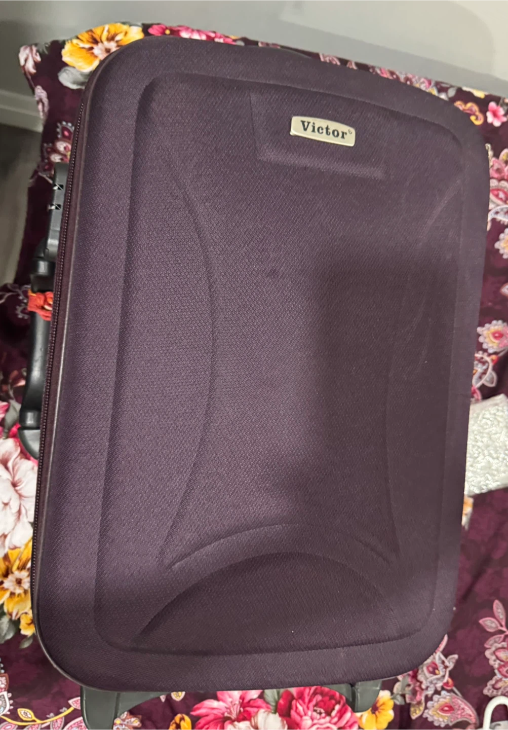 Victor Trolly Bags Suitcase Cabin Bag