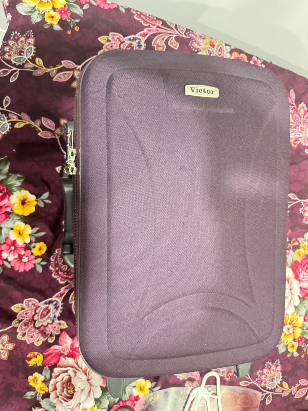 Victor Trolly Bags Suitcase Cabin Bag image indicator(8)