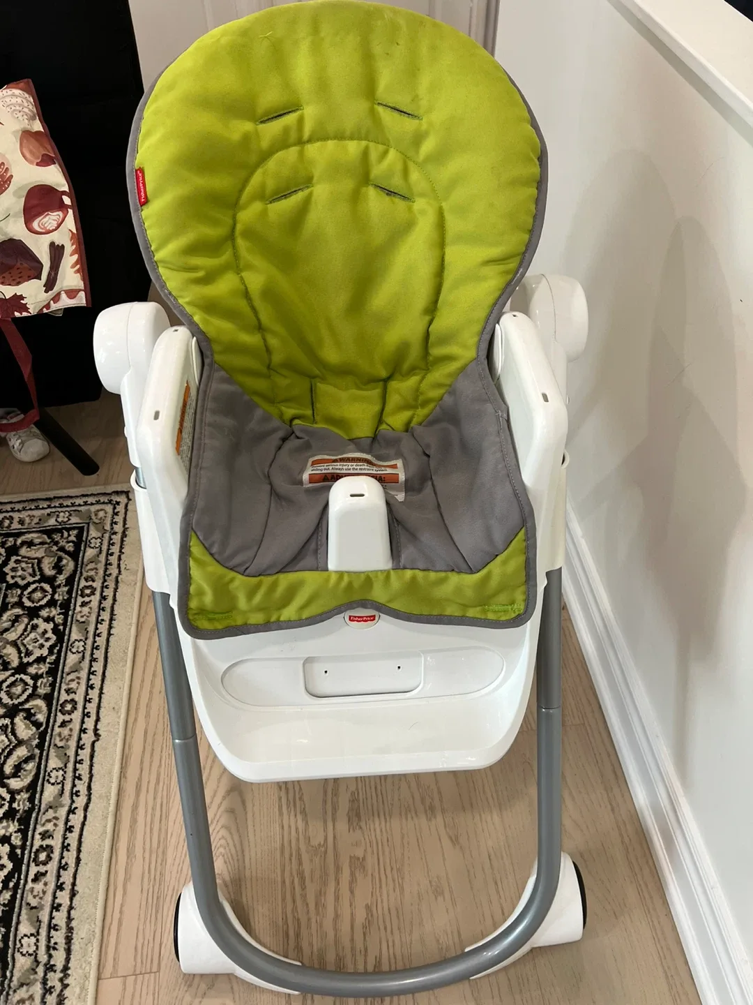Fisher-Price High Chair - Green & Grey image indicator(3)
