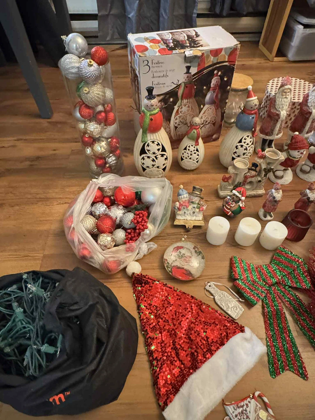 Christmas Decorations - Santa, Snowmen, Ornaments