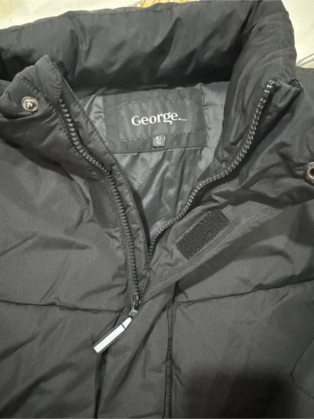 George Black Puffer Jacket - XL image indicator(5)
