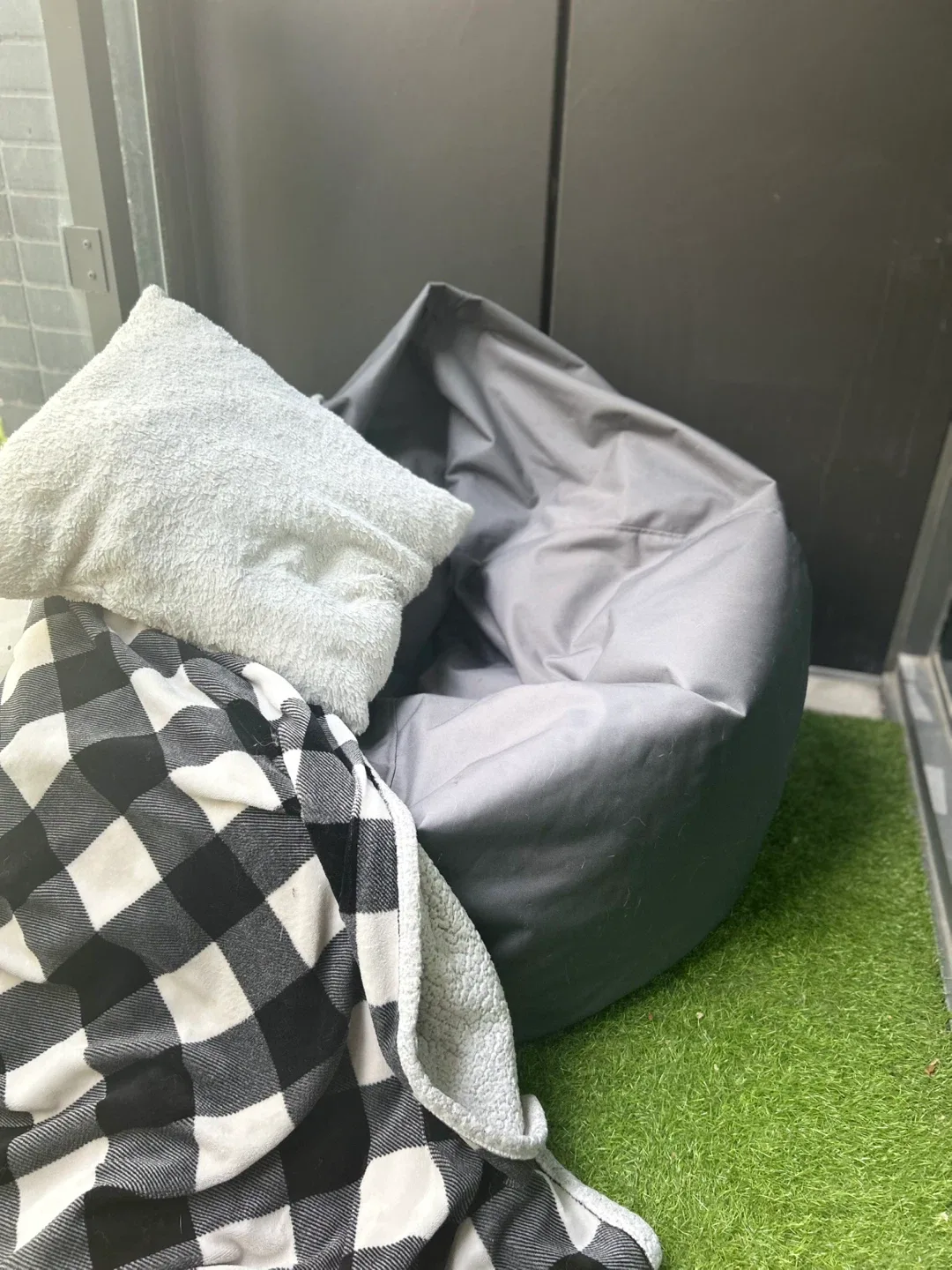 Norka Living Adult Pear Bean Bag image indicator(2)