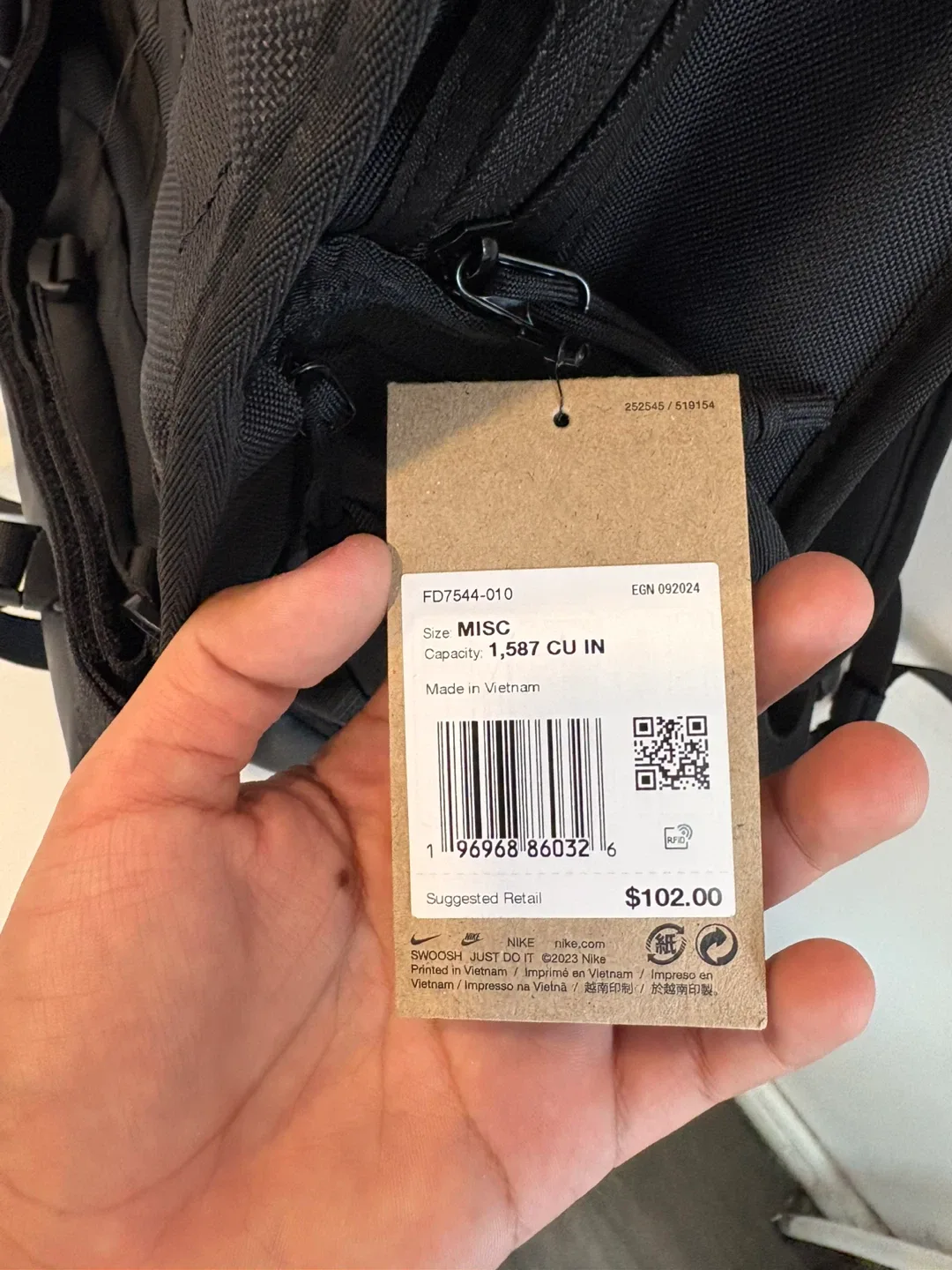 Nike Black Backpack - 1,587 cu in Capacity - New with Tags! image indicator(3)