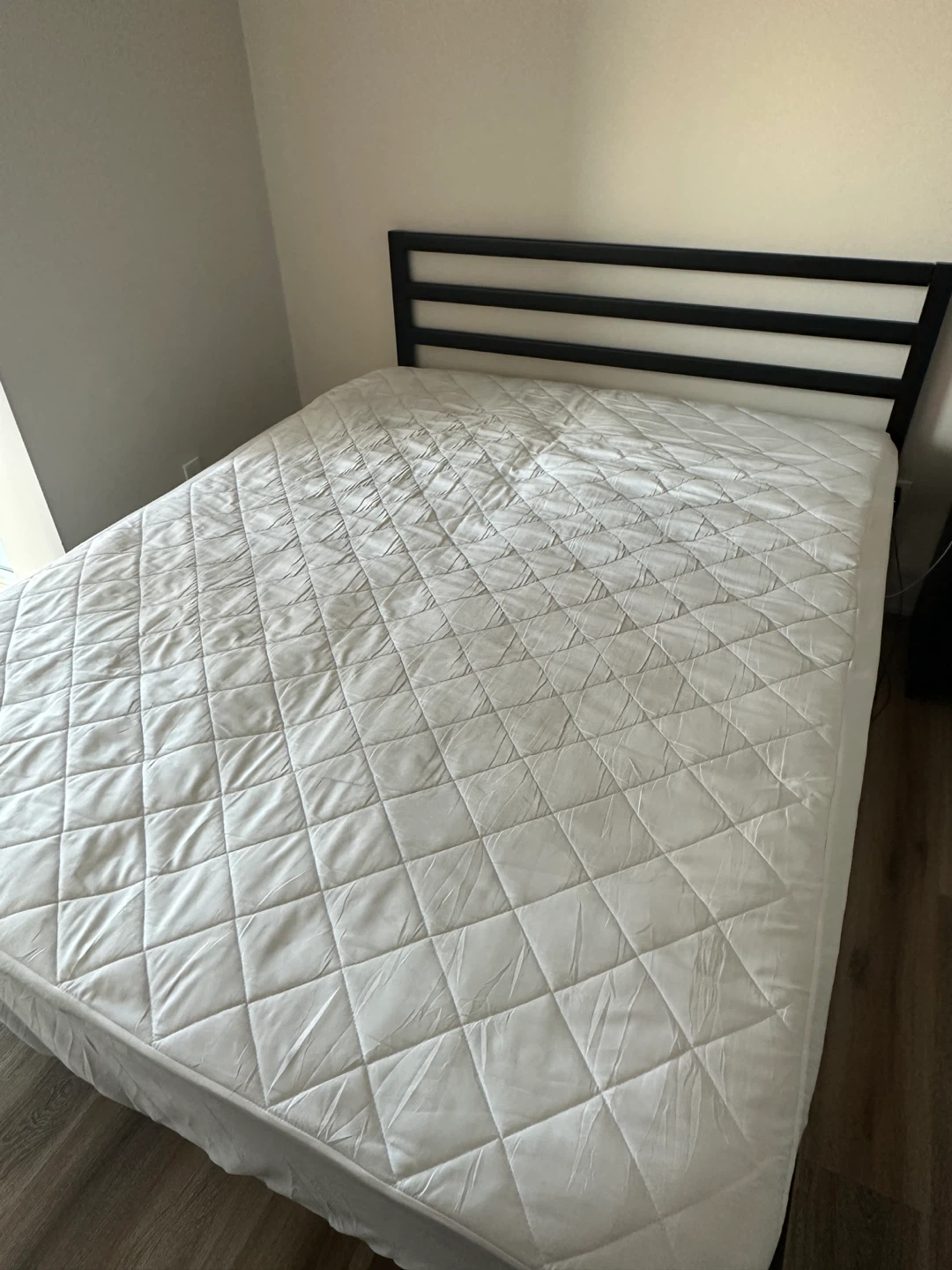 Queen size mattress - photo 2