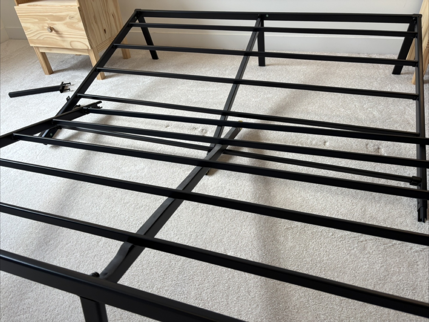 Queen Black Metal Bed Frame - photo 4
