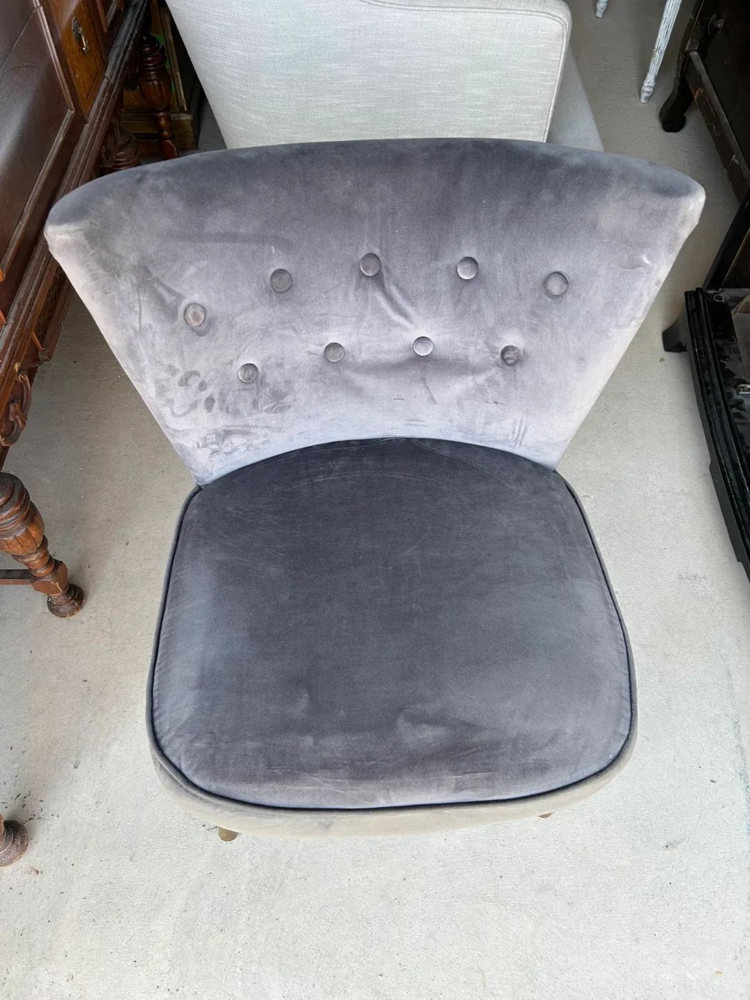 Grey Velvet Slipper Accent Chair image indicator(3)