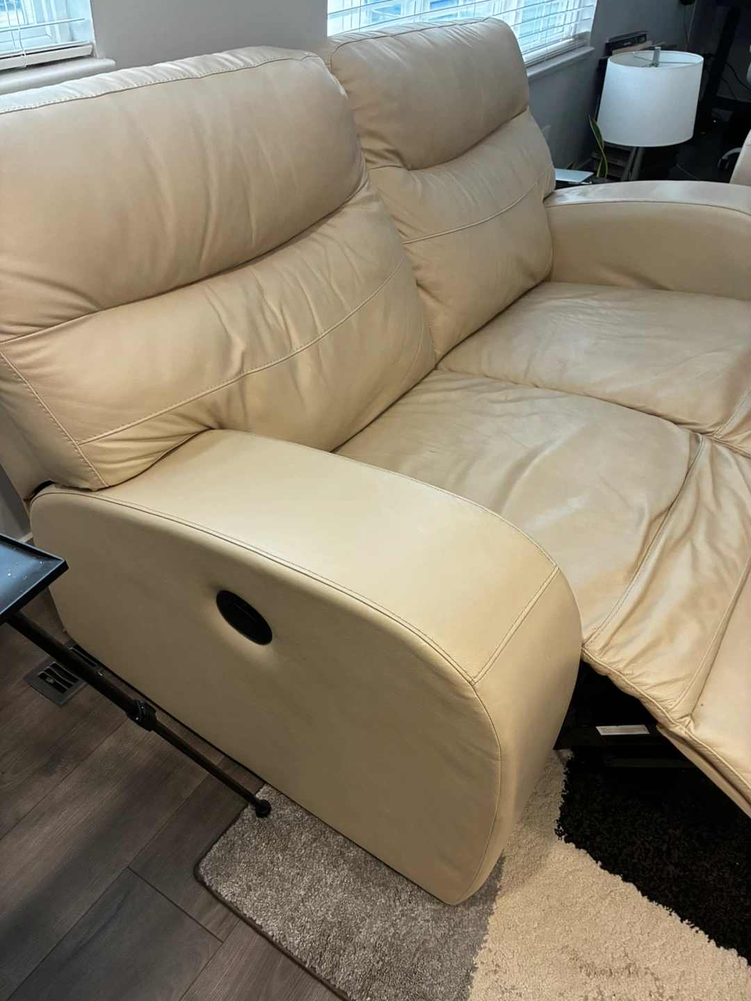 Genuine Leather Power Reclining Loveseat Cream/Ivory