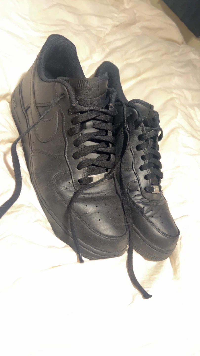 Black air force ones