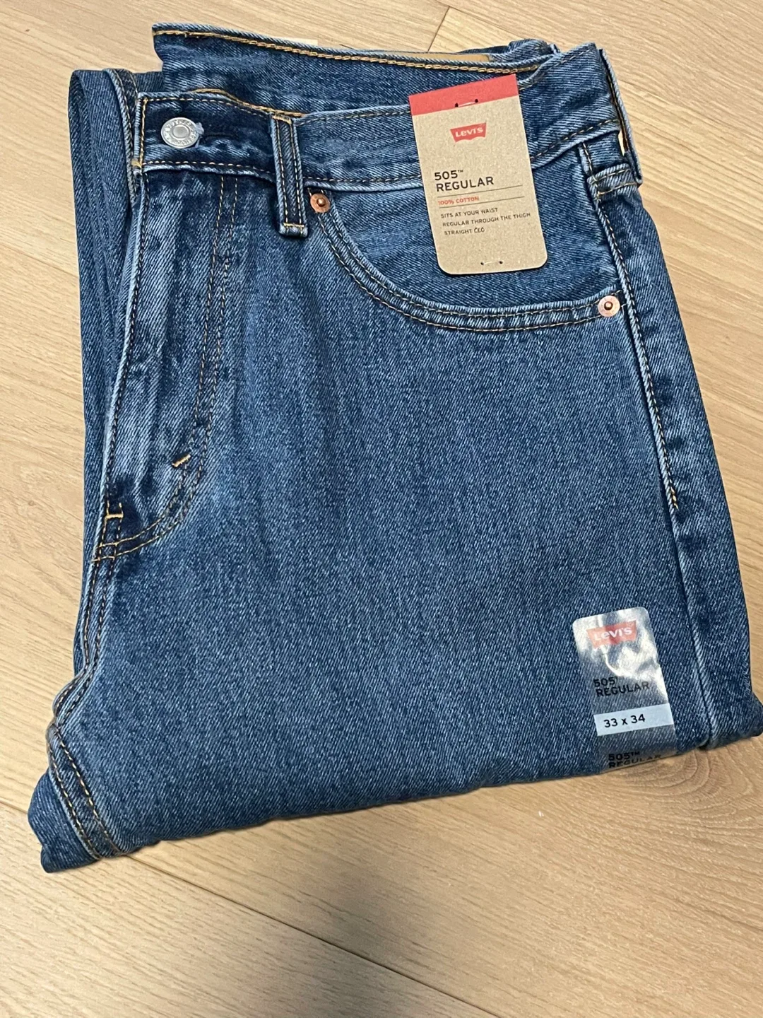 Men’s Levi’s 505 Jeans Regular Fit 33x34 New w Tags image indicator(3)