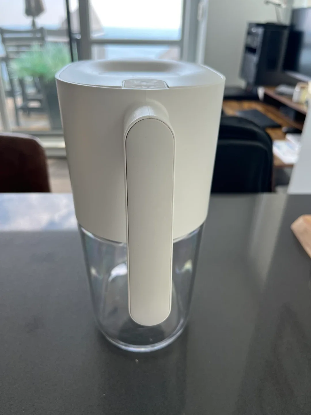 LARQ Pitcher PureVis image indicator(3)