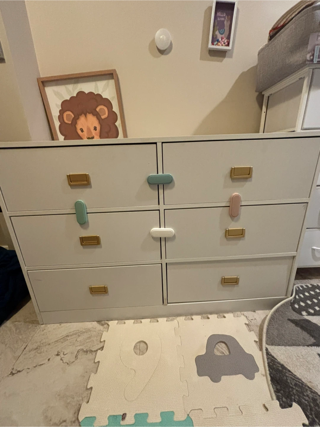 White 6-Drawer Dresser - photo 4