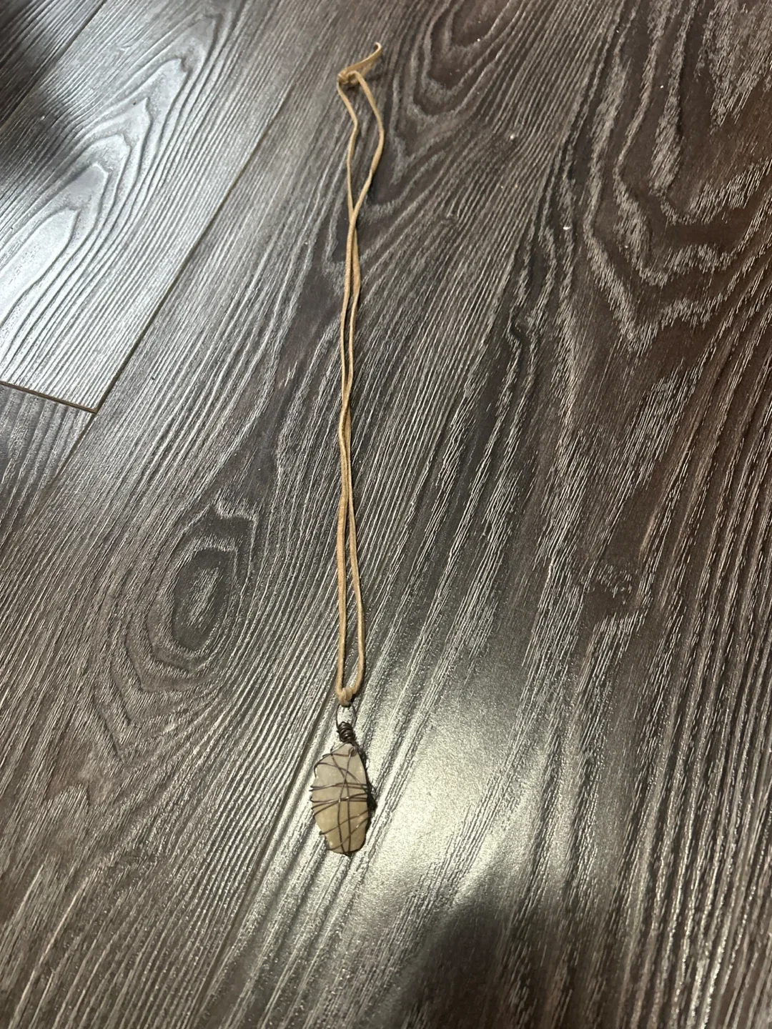 Handmade white Stone Necklace thumbnail