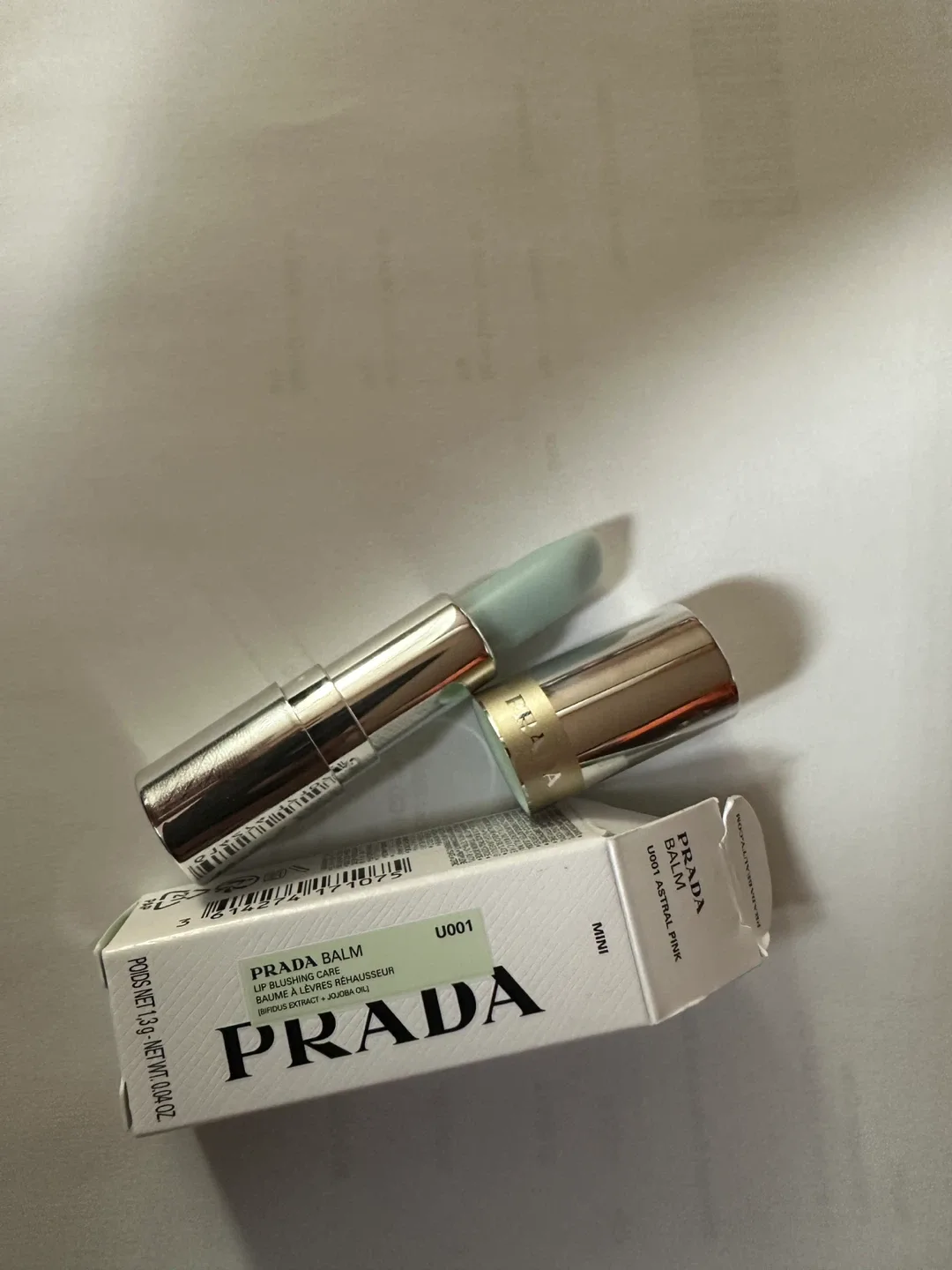 Trial size - Prada Balm Lip Blushing Care - Astral Pink image indicator(2)