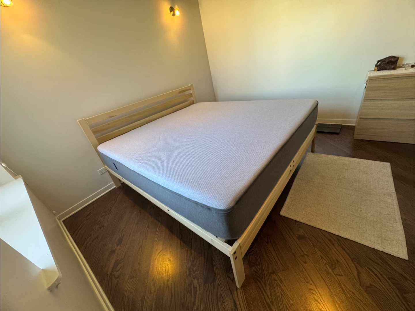 Casper King Sized Mattress - photo 4