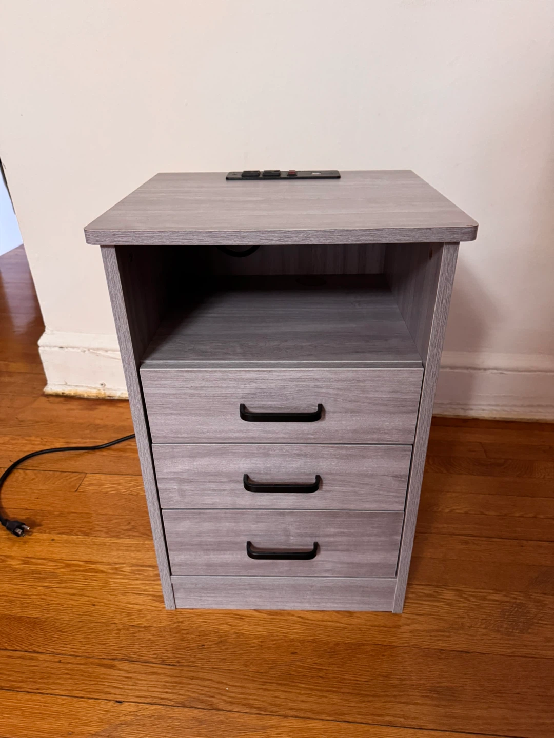 Gray 3-Drawer Nightstand - photo 2