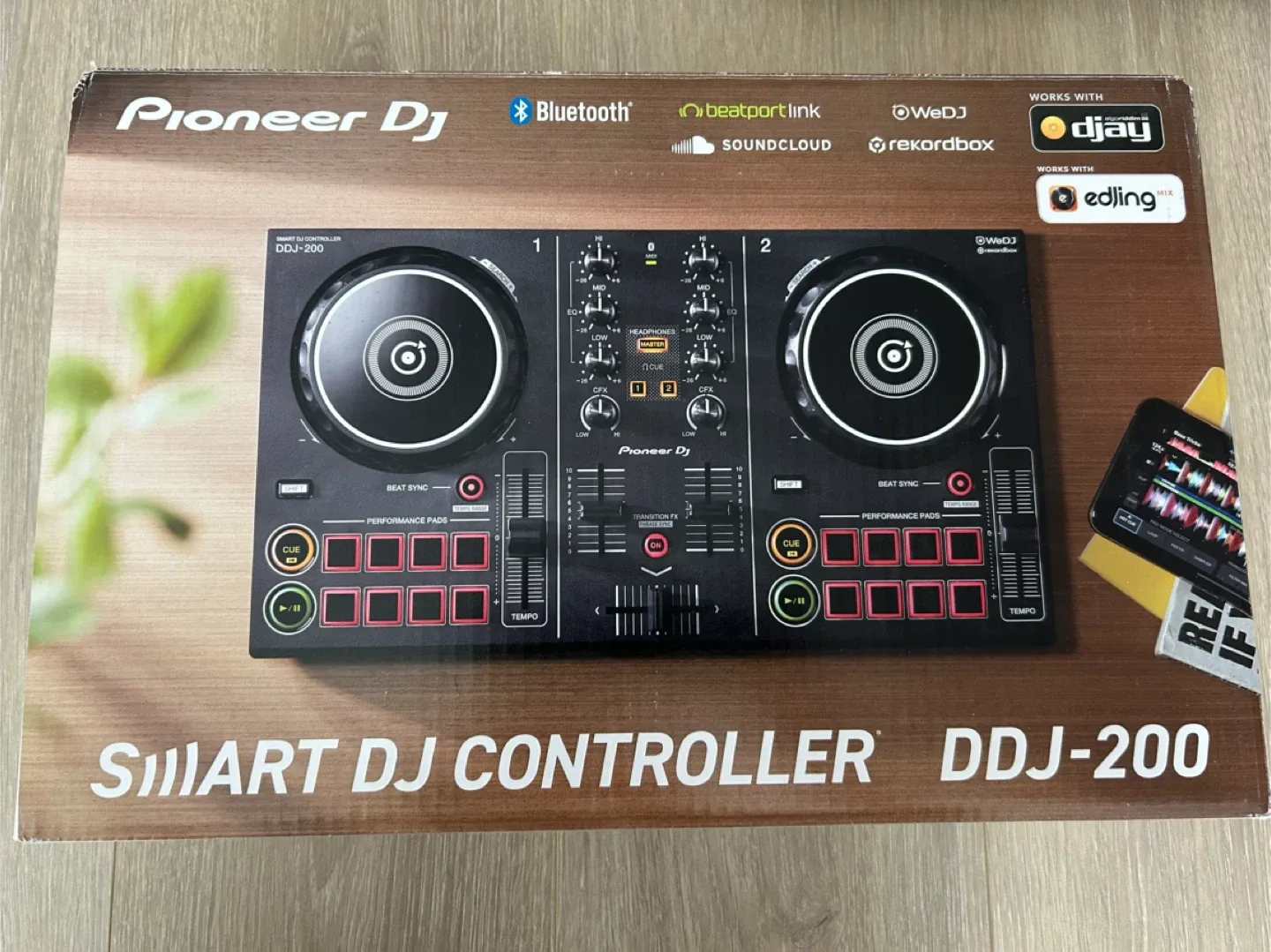 Pioneer DJ DDJ-200 Smart DJ Controller - Brand New! image indicator(3)