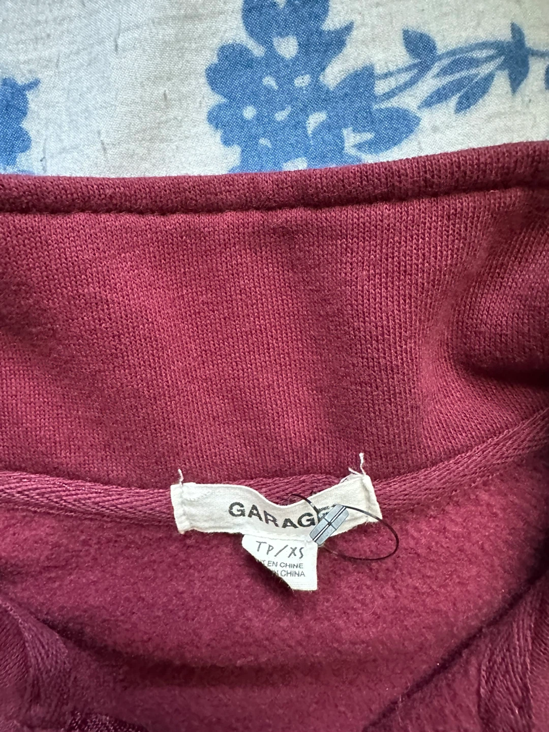 Garage Cropped Sweatshirt - photo 3