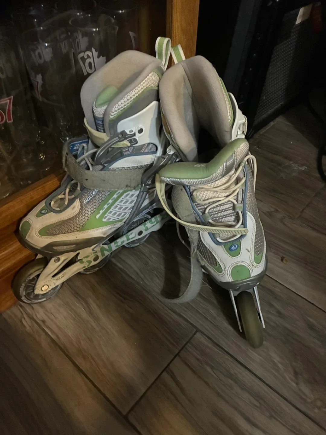 Rollerblade Inline Skates - Size 7 US image indicator(2)