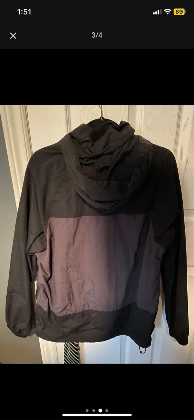 Supreme Jacket image indicator(3)