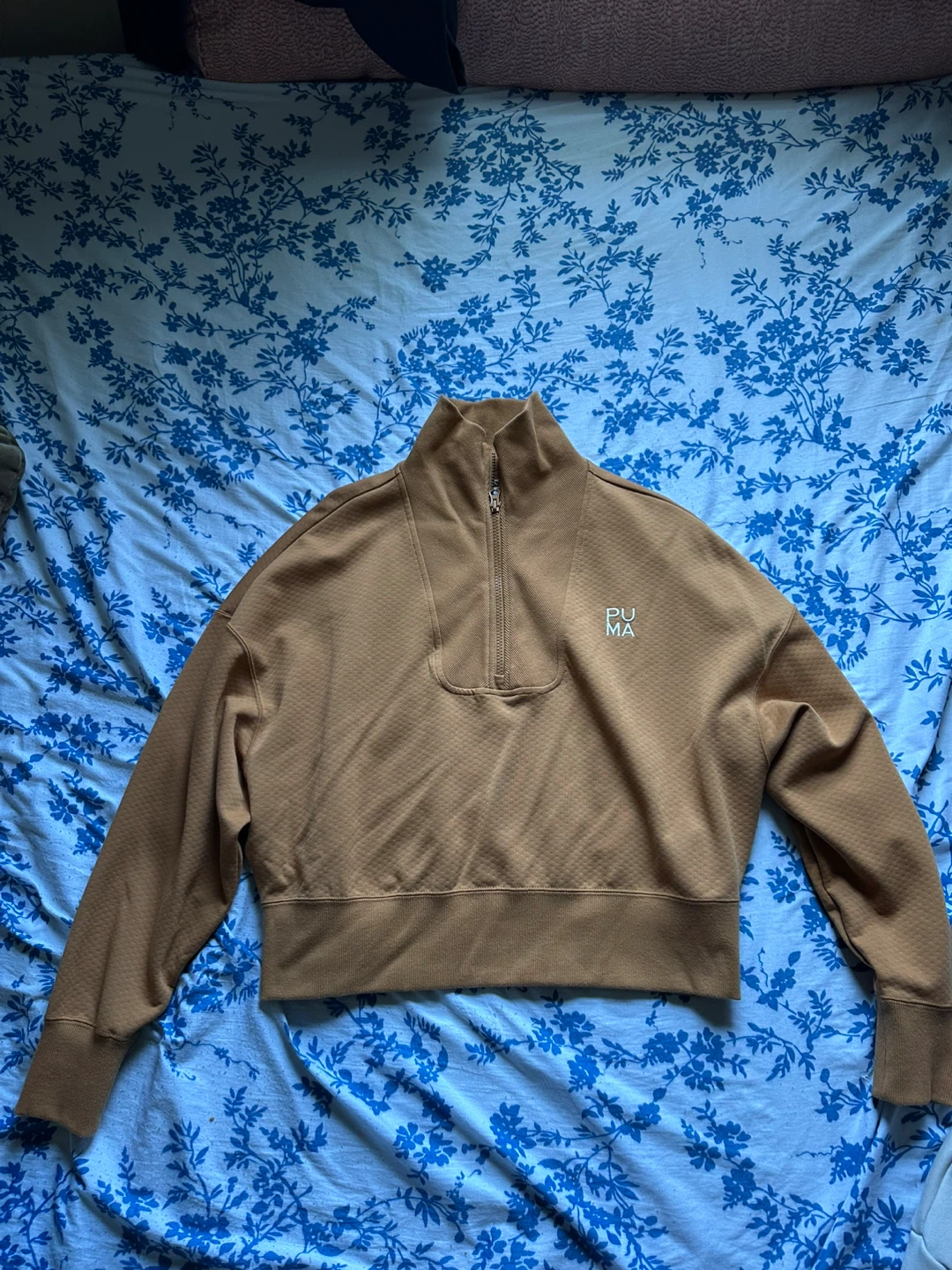 Puma Quarter Zip Pullover - Size US S