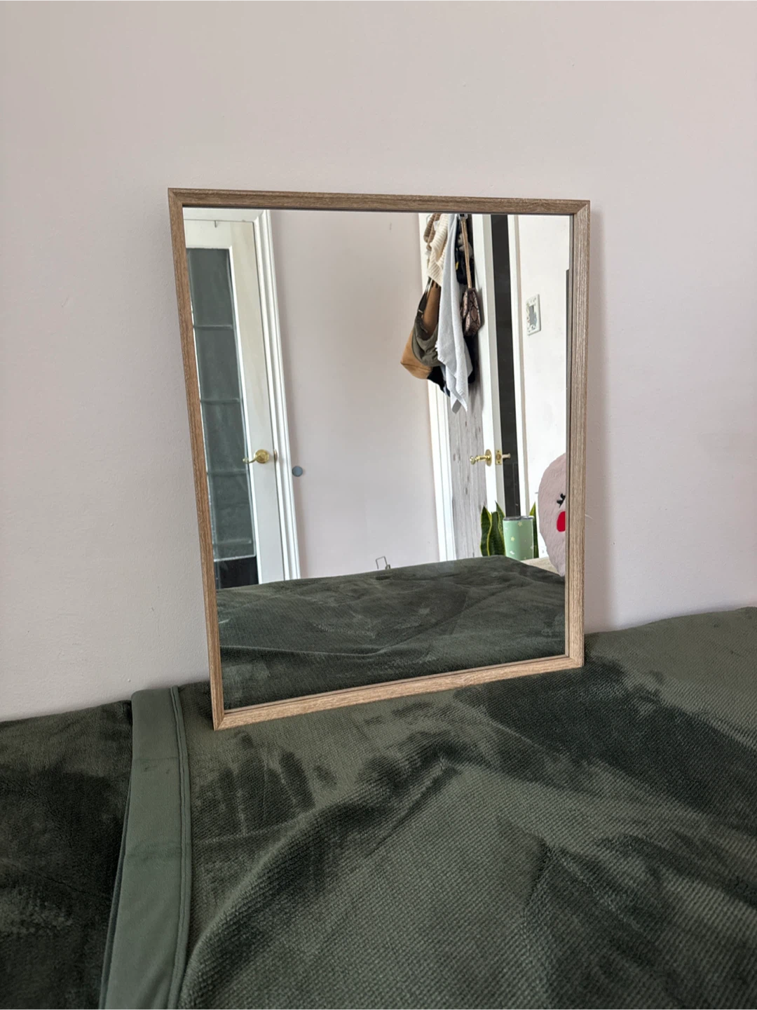 hometrends 18x22 inch Mirror - photo 4