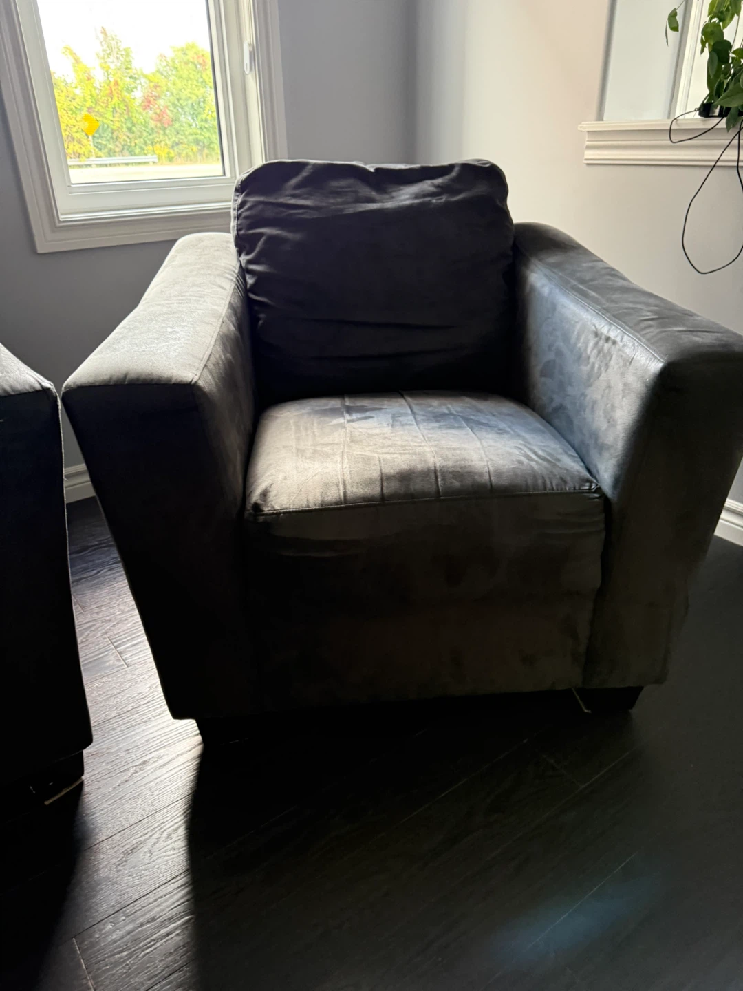Comfortable Sued Grey Armchair - photo 2