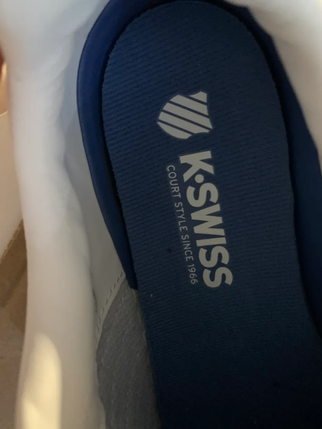 K-Swiss Court Style white leather sneakers - US 8 image indicator(5)