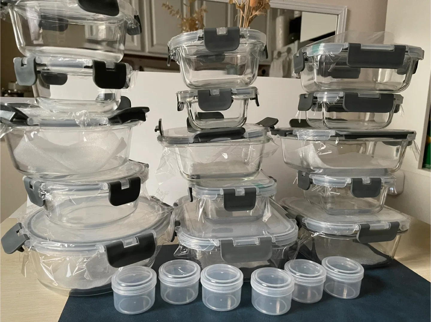 42pcs- Leakproof Glass Food Storage Containers Set (orig. 62) image indicator(2)