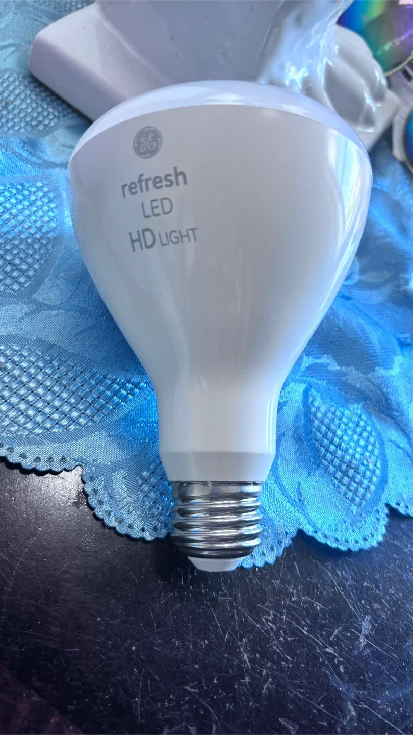🥕 GE Refresh LED HD Light Bulb thumbnail